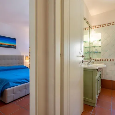 Ferret アパート *